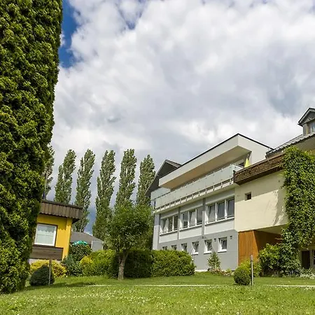 Gaestehaus Krappinger/pizzeria Mamma Mia Gæstehus