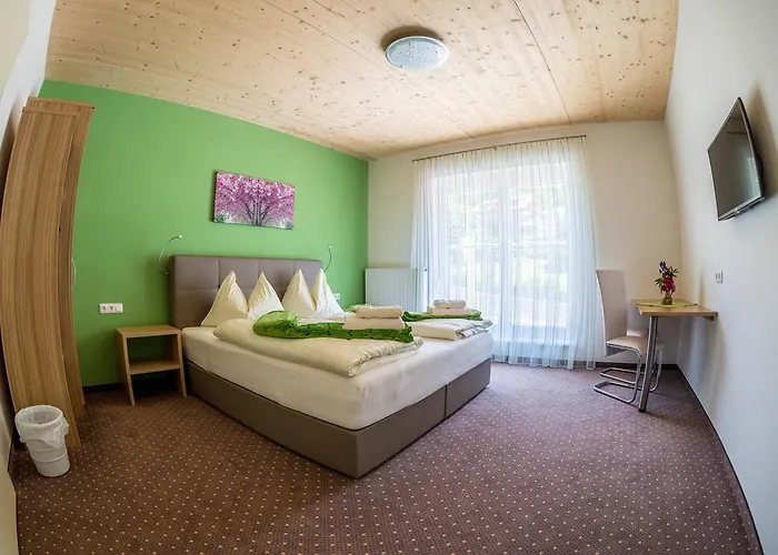 Gastehaus Krappinger/pizzeria Mamma Mia 3* Ossiach