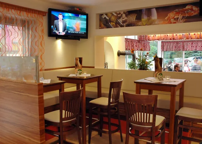 Gaestehaus Krappinger/pizzeria Mamma Mia 3*