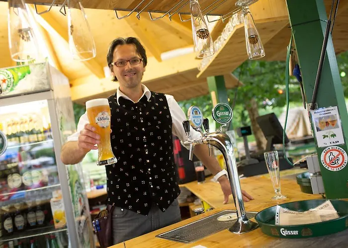 Gastehaus Krappinger/pizzeria Mamma Mia Guest house Ossiach